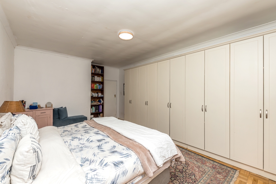 To Let 4 Bedroom Property for Rent in Newlands Western Cape